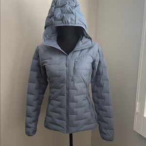 Mountain Hardwear Blue / Gray Hooded Jacket Ladies XS EUC